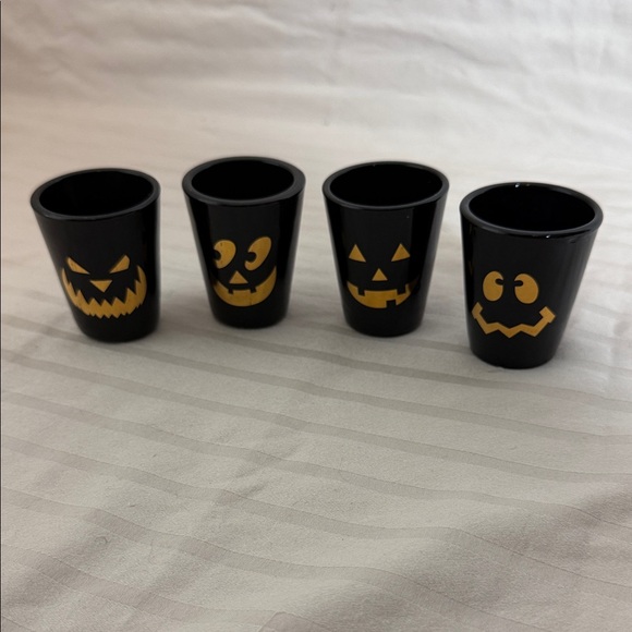Other - Halloween Black and Gold Shot Glasses Set